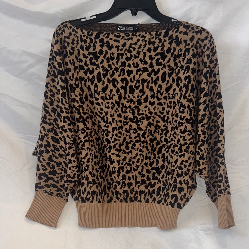 Zac & Rachel Leopard Print Dolman Sweater - Tan/Black
